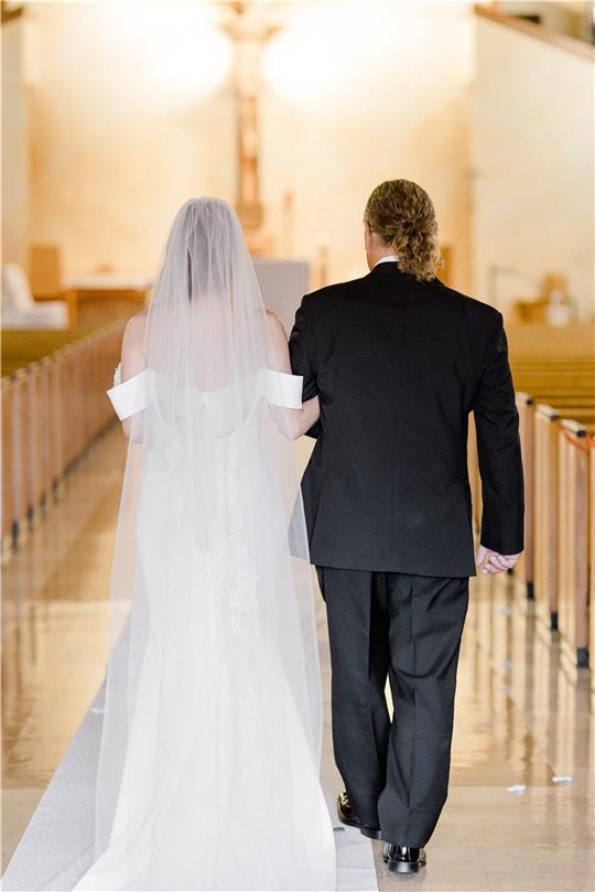 Wer schon standesamtlich geheiratet hat, kann sich spontan auch am 31. Mai in der Martini-Kirche in St. Andreasberg das Ja-Wort geben. Symbolbild: Pixabay