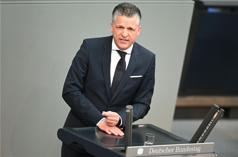 CDU-Politiker Frei für Systemwechsel in der Asylpolitik «Wer zu alt, zu schwach, zu arm oder zu krank ist, ist chancenlos»: Thorsten Frei (CDU).