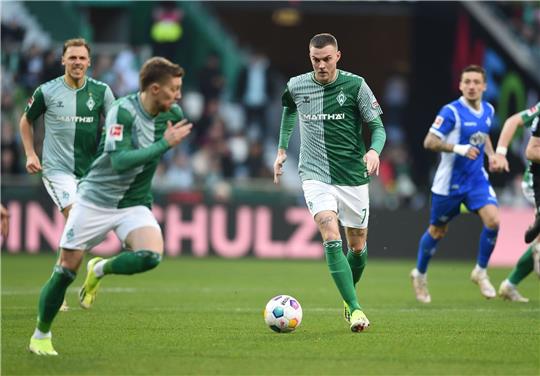 Werders Marvin Ducksch am Ball.