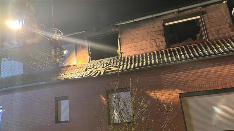 Weshalb das Feuer ausbrach, ist unklar.