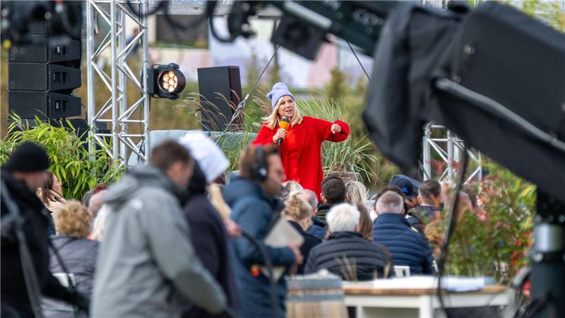 Wie 2024 in Schwerin gastiert der „Fernsehgarten„ seit 2021 mit Spezialausgaben jeweils in dem Bundesland, das die offiziellen Feierlichkeiten zum Tag der Deutschen Einheit ausrichtet. (Archivfoto)