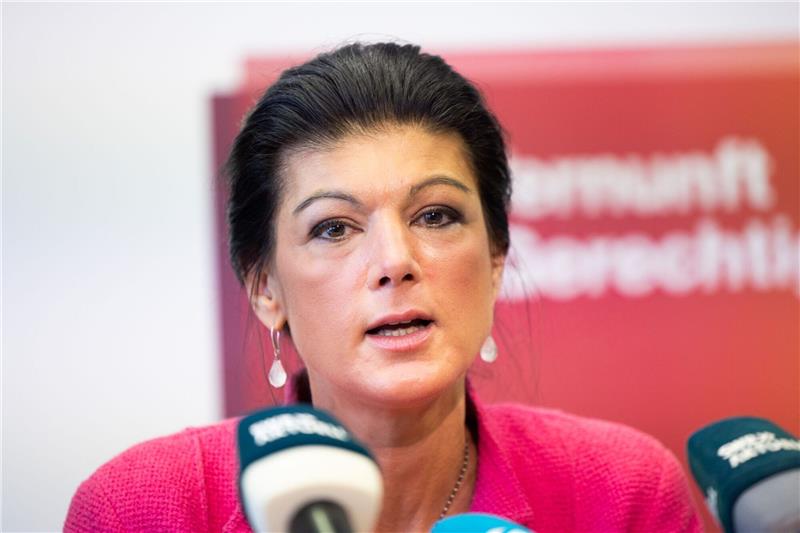 Wie erfolgreich wird Sahra Wagenknechts Bündnis im Superwahljahr 2024? Einige Deutsche könnten sich die Frontfrau sogar als Kanzlerin vorstellen - als Ministerin hätte sie noch mehr Unterstützung.