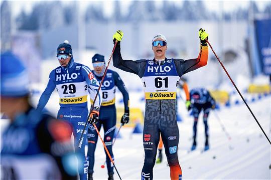 Wie hier bei seinem Weltcup-Rennen in Oberhof hat Jan-Friedrich Doerks auch bei der U 23-Weltmeisterschaft Grund zum Jubeln. Er wird zweimal Vierter. Foto: GZ-Archiv