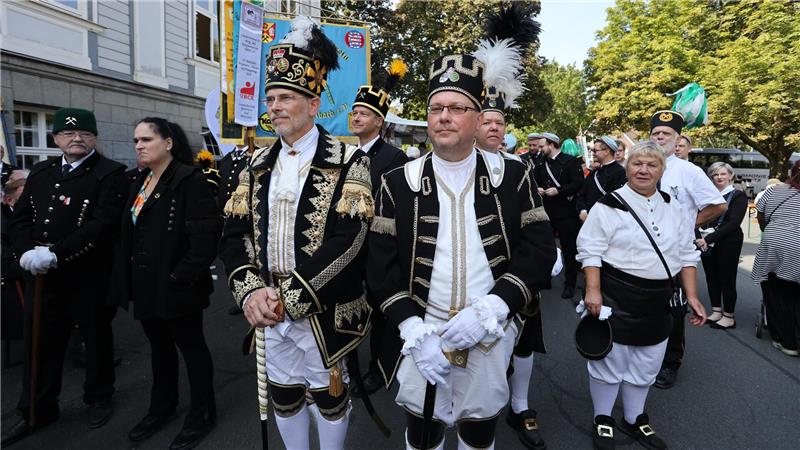 Ein Festumzug zum 250. Geburtstag der Clausthaler Bergschule Wie schon zum Stadtjubiläum im vergangenen Jahr gibt es zum Geburtstag der Bergschule einen Umzug.