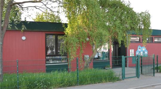 Wie und wann geht es weiter? Noch ist der Neubau der Kita Hahndorf gestoppt.