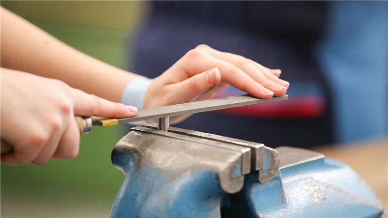 Wie zufrieden Azubis mit ihrer Ausbildung sind, hängt vor allem auch vom Beruf ab. (Symbolbild)