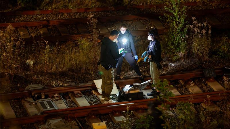 Wieder Feuerteufel am Werk ? Brand im Gleisbereich bei Wuppertal ruft Staatsschutz auf den Plan