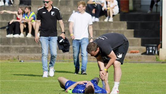 Wieder am Boden: Die FG Vienenburg/Wiedelah verliert das Entscheidungsspiel in Gebhardshagen gegen den SV Wendessen mit 1:2.