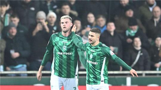 Wieder fit: Werder-Stürmer Marvin Ducksch (l).