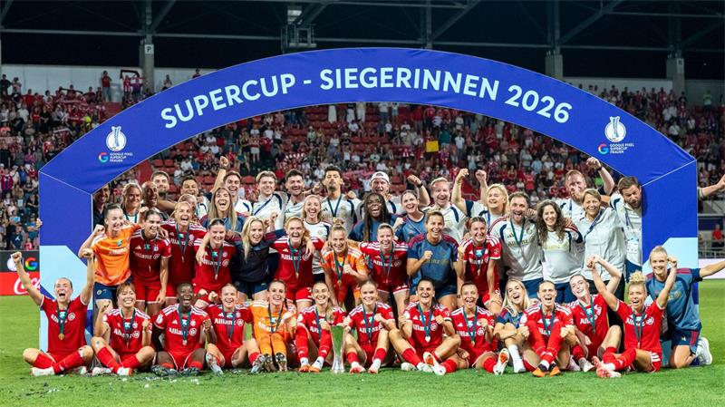 Wieder geschafft. Die Bayern-Frauen holen erneut den Supercup.