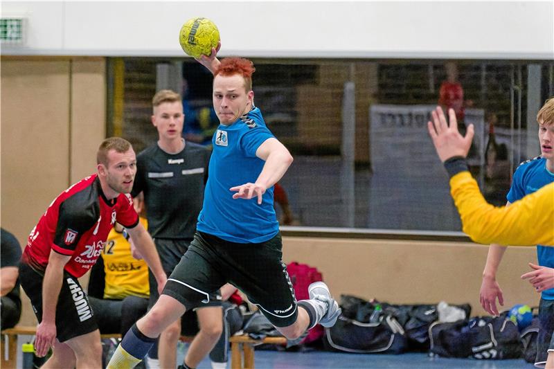 Amateure weichen der Handball-Europameisterschaft aus Wieder in der Deilich: Hannes Köhler (r.), kehrt nach ein paar Monaten bei der HSG Oha zur HSG Bad Harzburg/Vienenburg zurück. Foto: Drechsler