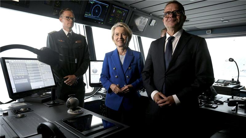 Will Russland mit neuen Sanktionen die Kriegsführung gegen die Ukraine erschweren: EU-Kommissionspräsidentin Ursula von der Leyen. (Archivbild)