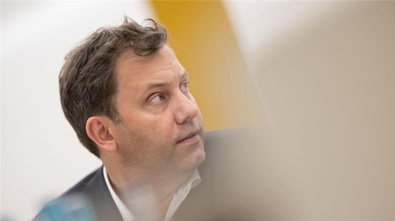 Klingbeil will „Körperhaltung des Siegeswillens“ Will mit der SPD gemeinsam marschieren - Parteichef Lars Klingbeil. (Archiv-Bild)