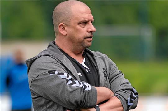 Will von seiner Mannschaft wieder die Schokoladenseite sehen: TuS-Trainer Ingo Sarow. Foto: Drechsler