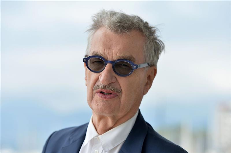 Wim Wenders, deutscher Regisseur, vor der Premiere seines Wettbewerbsfilmes «Perfect Days». Wenders ist in der Sparte bester internationaler Film für einen Oscar nominiert.