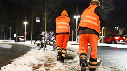 Winterdienst in Hannover: Die Gewerkschaft Verdi nimmt die Mitarbeiter gegen Kritik in Schutz. 