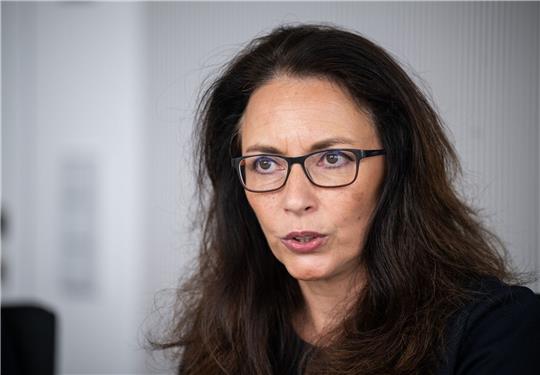 «Wir sind im Pflegenotstand, wir laufen auf eine Bildungskatastrophe zu, wenn nicht endlich mehr investiert wird», warnt Yasmin Fahimi, Vorsitzende des Deutscher Gewerkschaftsbund.