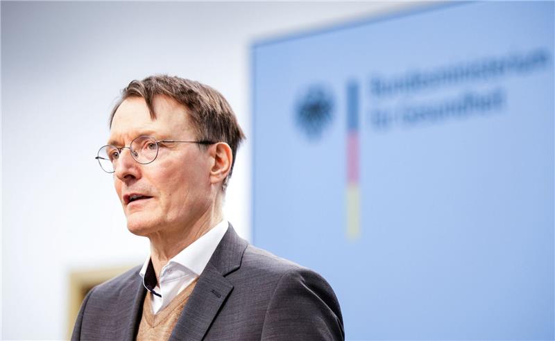 Krisentreffen: Mehr Geld und weniger Stress für Ärzte «Wir werden bei den Hausärzten eine Entbudgetierung vornehmen»: Karl Lauterbach.