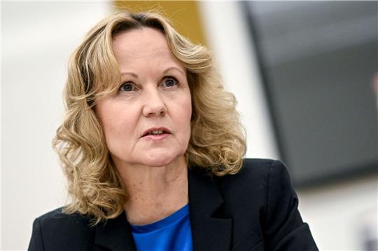 «Wir wollen, glaube ich, alle raus aus diesem Verpackungsmüll», sagt Steffi Lemke.