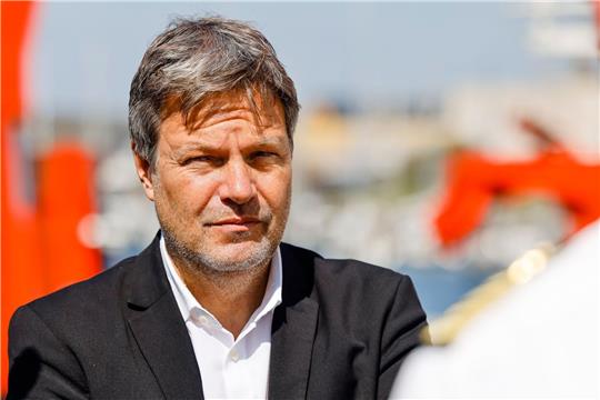 Wirtschaftsminister Robert Habeck bei einem Besuch in Kiel.