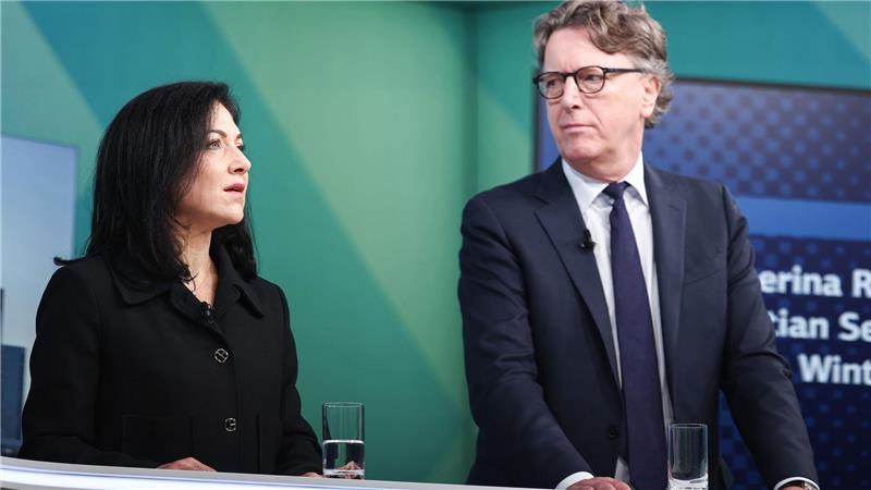 Wirtschaftsministerin Reiche und KfW-Chef Wintels werben um private Investitionen 