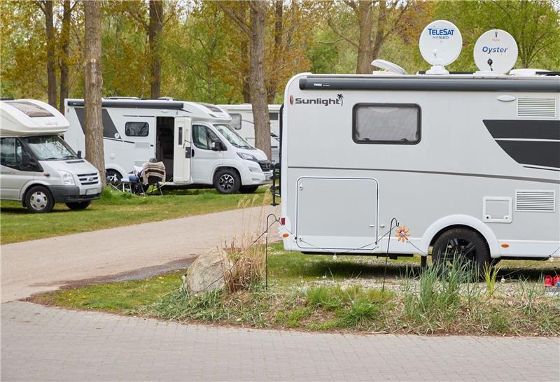 Campingurlaub wird erneut teurer Wohnwagen-Platz in Scharbeutz. Im europaweiten Vergleich liegt Deutschland mit seinem bundesweiten Schnitt von 27,52 Euro weiter im oberen Mittelfeld.
