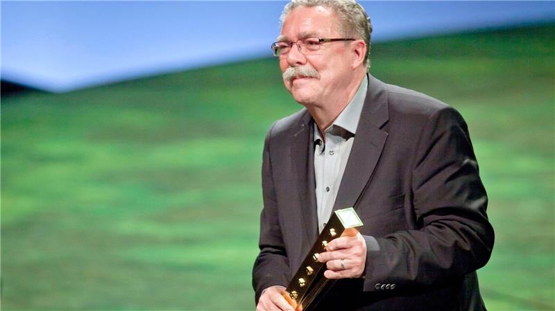 „Großer Theatermann“ - Trauer um Regisseur Wolfgang Engel Wolfgang Engel wurde 2011 mit dem Theaterpreis „Der Faust“ geehrt - für sein Lebenswerk. (Archivbild)