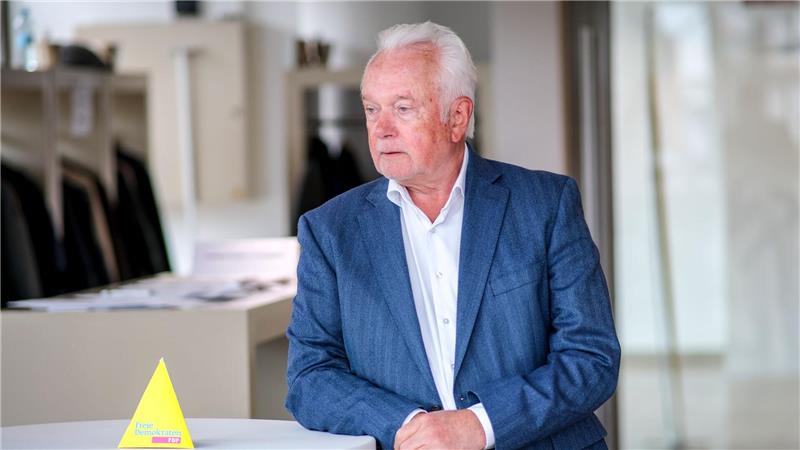 Wolfgang Kubicki kam als Gastredner zum Parteitag.