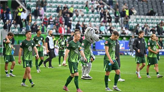 Wolfsburger Enttäuschung nach dem 0:1 gegen Leipzig.