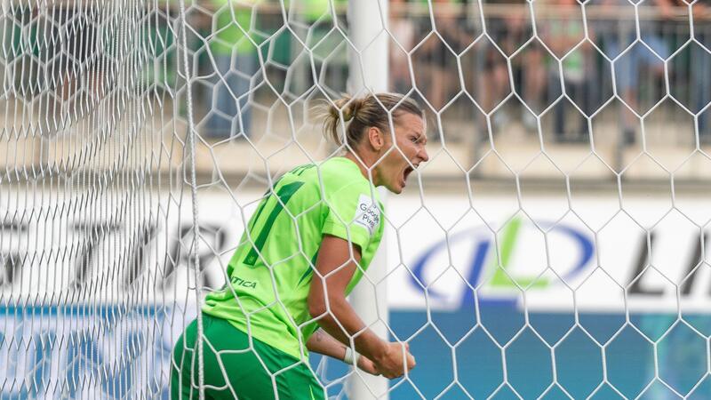 Wolfsburgs Frauen vor Einzug in die Champions League Wolfsburgs Stürmerin Alexandra Popp traf gegen Florenz dreimal.