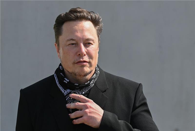 X-Posts zu Angriff auf Israel: EU-Kommission schickt Fragen X-Chef Elon Musk. Nach der Hamas-Attacke auf Israel berichten Nutzer der Plattform von Beiträgen mit Gewaltaufrufen sowie Falschinformationen.