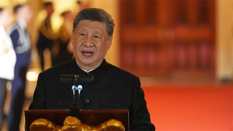 Xi beendet USA-Besuch: Viel Pomp und demonstrative Harmonie Xi mahnt USA und China zu verantwortungsvollem Handeln.
