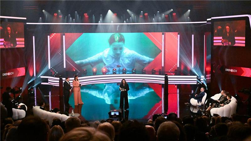 Bayerischer Filmpreis: Starke Storys und politische Appelle Yvonne Görlach gewinnt für „Karla“ den Drehbuchpreis