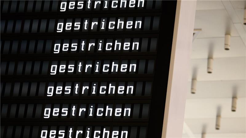 Zahlreiche Flüge wurden gestrichen. 