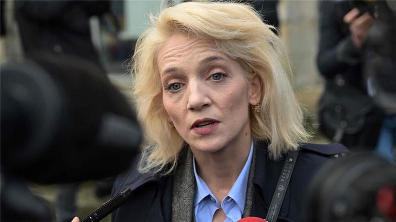 Chirurg gesteht Missbrauch - „abscheuliche Taten begangen“ Zahlreiche Opferverbände kämpfen vor Gericht als Nebenkläger für die Interessen der Betroffenen.