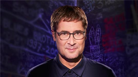 Zauberkünstler Desimo spielt mit sogenannter "Mentalmagie". Bei seiner zweiten Show können von Newcomern bis Szenestars alle möglichen Überraschungsgäste auftauchen.