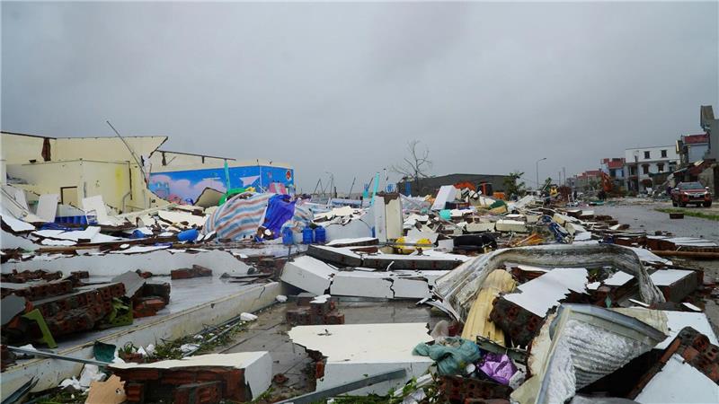 Zahl der Toten in Vietnam durch Sturm „Bualoi“ steigt Zehntausende Häuser wurden vom Sturm teilweise oder komplett zerstört.