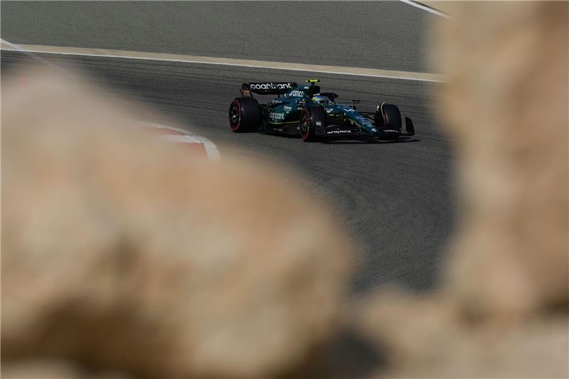 Alonso auch im Abschlusstraining an der Spitze Zeigte sich auch im Abschlusstraining stark: Aston-Martin-Pilot Fernando Alonso.
