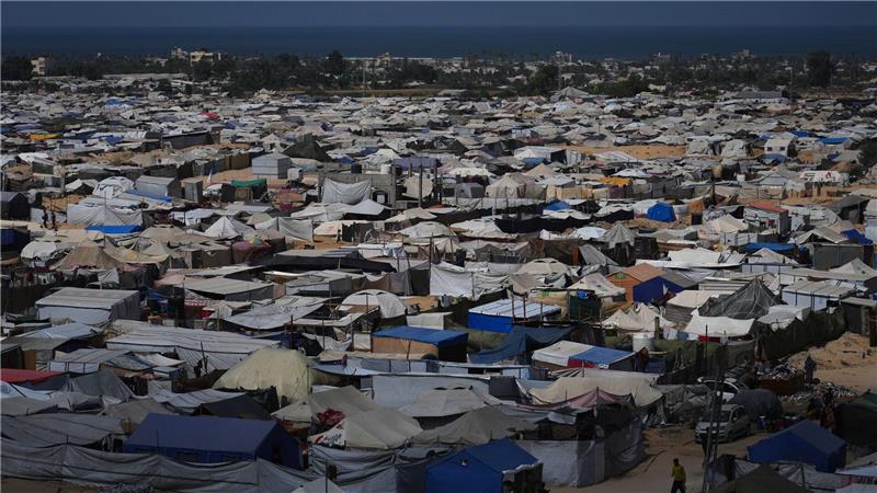 Warten auf Hamas-Antwort - Trump setzt Frist Zeltlager in der sogenannten humanitären Zone im Süden des Gazastreifens. (Archivbild)