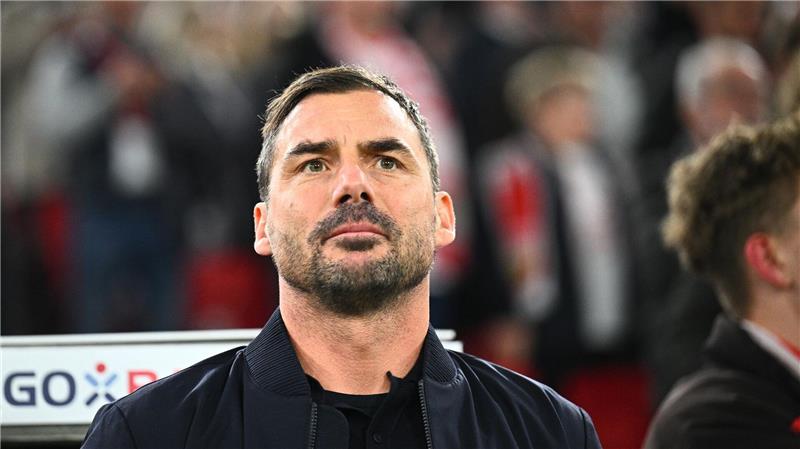 „Richtig geil“: VfB Stuttgart zieht ins Pokal-Finale ein Zsolt Löw übernimmt als Interimscoach bei RB bis zum Saisonende die Nachfolge von Marco Rose.