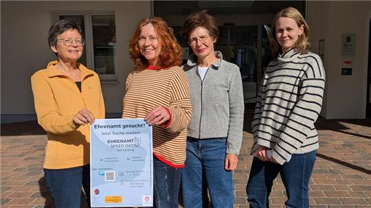 Zu den Mitorganisatorinnen des Ehrenamt-Speed-Datings im Mehrgenerationenhaus gehören unter anderem (v.l.) Eva Luksch und Regine Busch von der Freiwilligenagentur Goslar, Pfarrerin Petra Rau, Levke Ermert, die Leiterin der Freiwilligenagentur sowie Kerstin Eilers-Kamarys, Koordinatorin im Mehrgenerationenhaus (nicht im Bild).