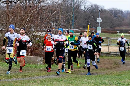 Zu einem sportlichen Jahresausklang lädt der MTK Bad Harzburg am Silvestertag in den Sportpark an der Rennbahn ein. Foto: Epping