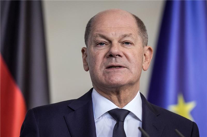 Scholz reist zu Audienz bei Papst Franziskus Zu einer Begegnung zwischen Kanzler Olaf Scholz und Papst Franziskus kam es bereits bei der Trauerfeier für den emeritierten Papst Benedikt XVI.