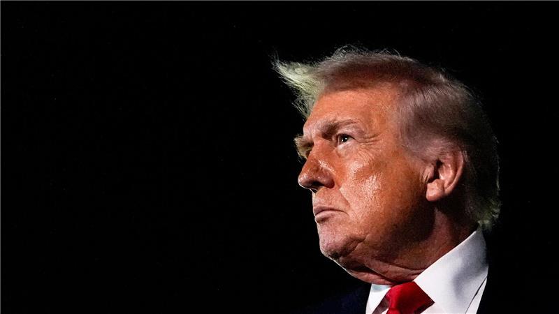 Zu seinen Zielen im Iran äußert er sich bislang nur vage: US-Präsident Donald Trump. (Archivbild)