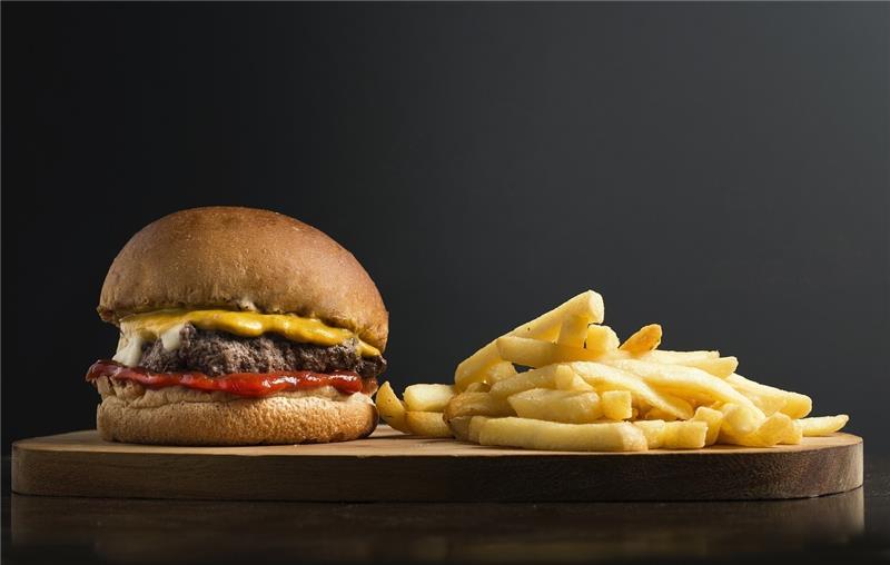 Zu viel Fast Food ist nicht gesund. Symbolbild: Pixabay