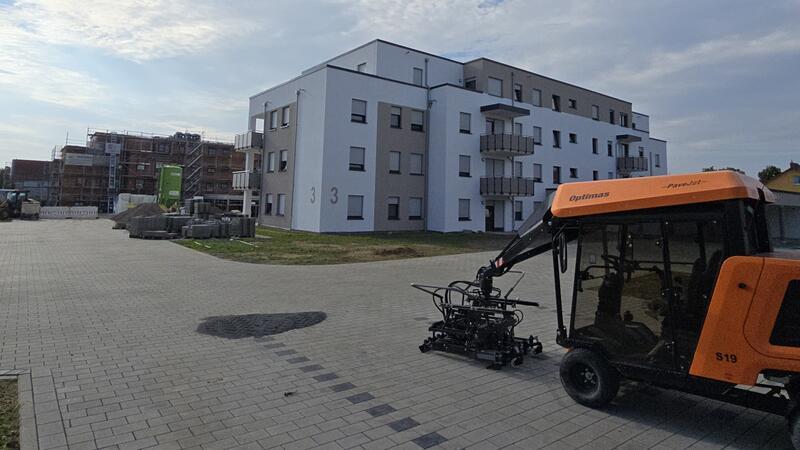 Zu wenig Neubauten? An der Ecke Königsberger/Marienburger Straße in Goslar bauen die Wohngesellschaften Goslar/Harz Wohnblöcke mit rund 60 barrierefreien Sozialwohnungen.