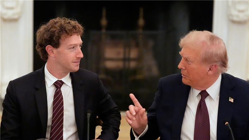 Facebook, Instagram und Tiktok droht EU-Strafe Zuckerberg dürfte sich auch Unterstützung von US-Präsident Donald Trump erhoffen. (Archivbild)