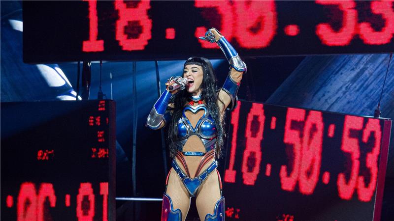 Katy Perry beginnt Deutschland-Tour in Hannover Zudem soll Perry seit einiger Zeit mit keinem Geringeren anbandeln als dem langjährigen kanadischen Premierminister Justin Trudeau.