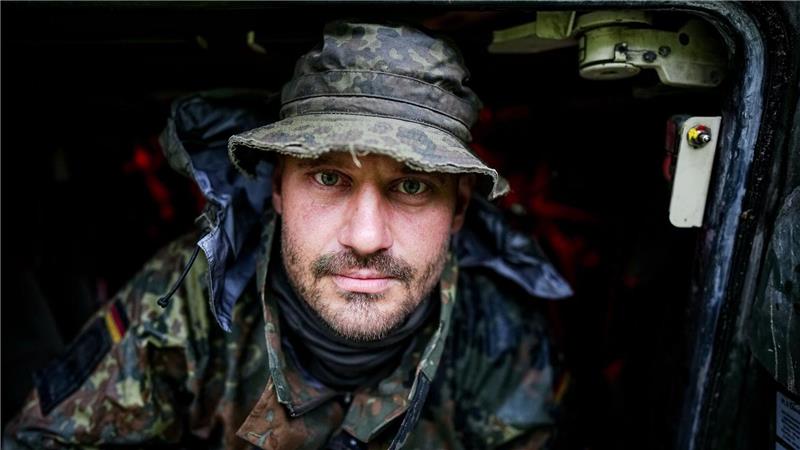 Gefechtsübung in Litauen: „Im Krieg wäre ich jetzt tot“ Zugführer Philip im Schützenpanzer Puma.