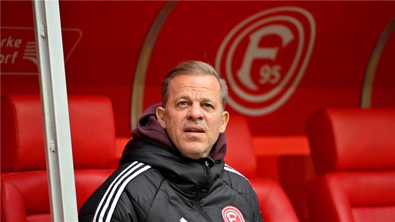 2:1 gegen Fürth: Neue Hoffnung für Fortuna-Trainer Anfang Zukunft ungewiss: Was wird aus Düsseldorfs Trainer Markus Anfang?